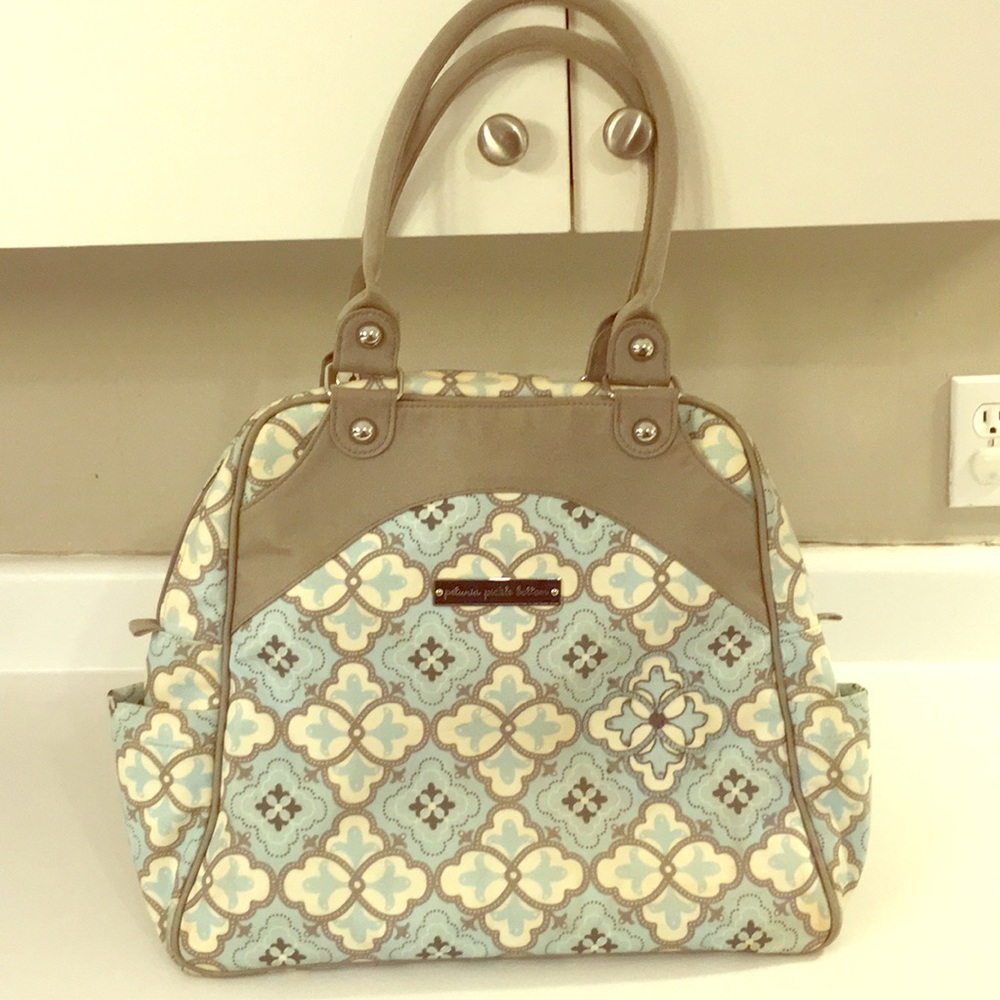 Petunia pickle bottom bag